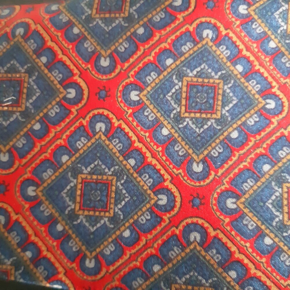⚡️BUY 3 for $55⚡️ Grafton & Co Silk Men's Tie, Ornate Square Multicolour Pattern - Picture 11 of 16